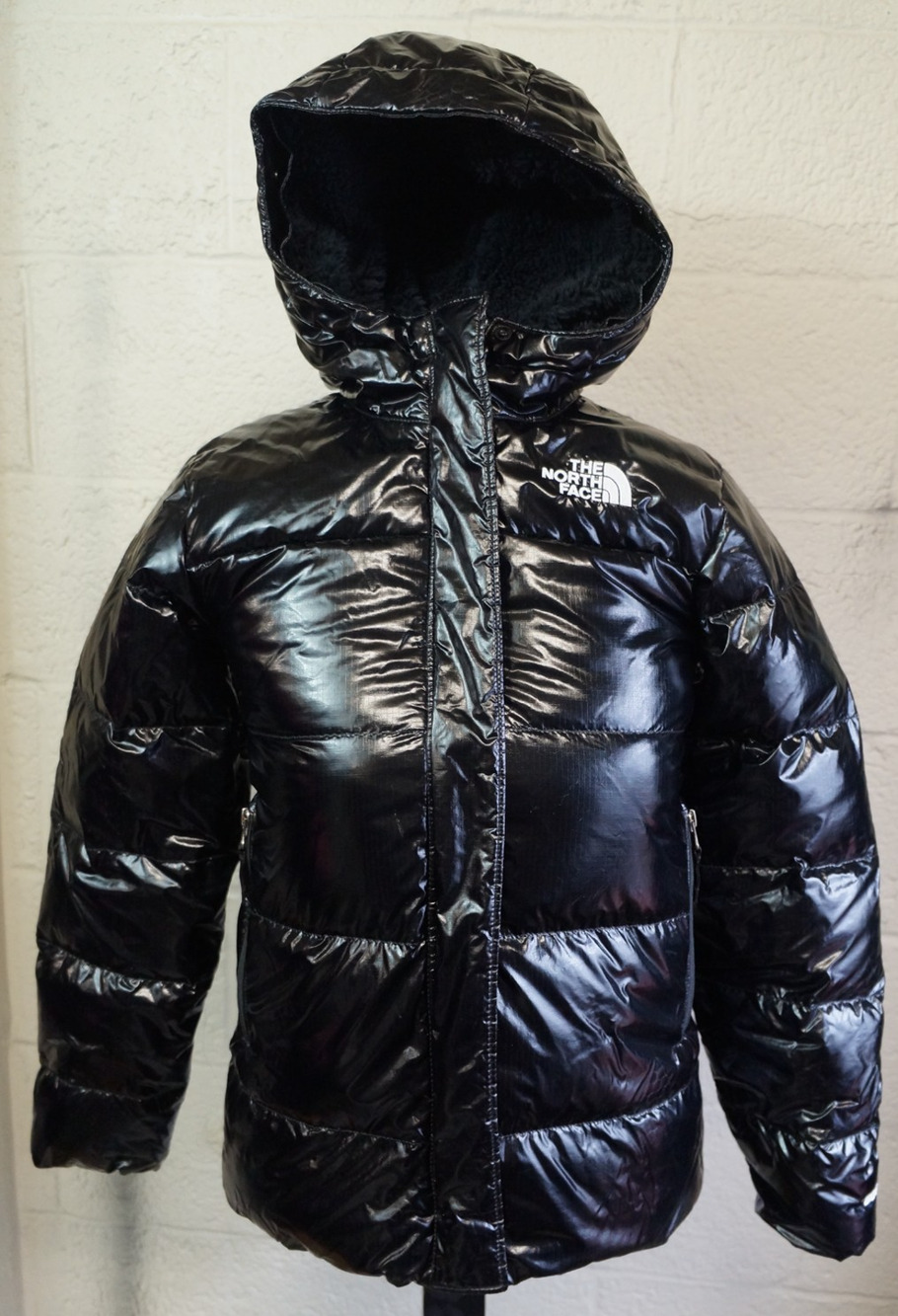 The North Face Girls 600 Down Jacket Size Large 12 Patent Shiny Black Puffer